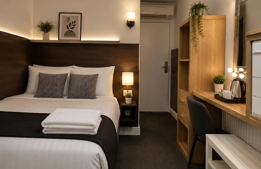 Plaza London Hotel-1
