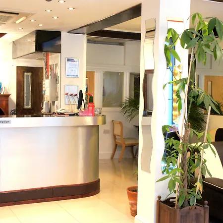 Plaza London Hotel-2